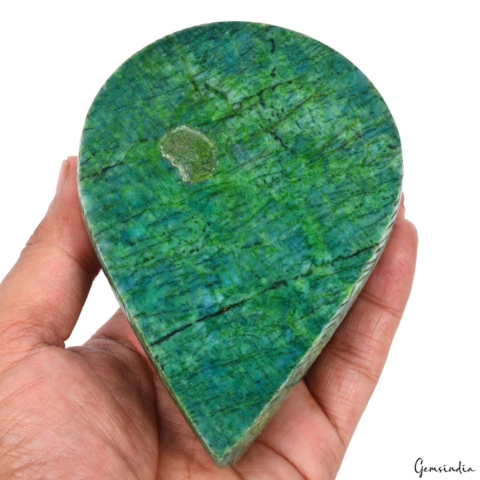 Brazilian Emerald Loose Gemstone, Green — 122x87x43 mm, 3270 Ct, Brazil