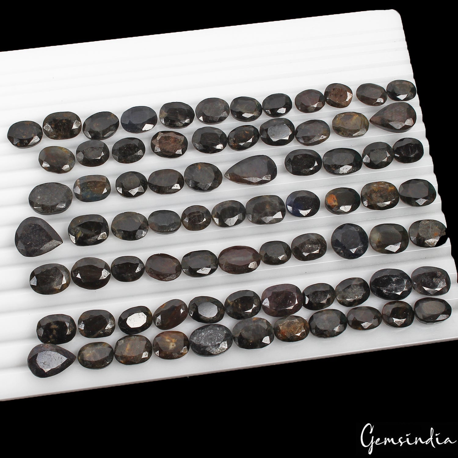 600 Cts/76 Pcs Natural Untreated Black Sapphire Mixed Faceted Cut Loose Gems Lot