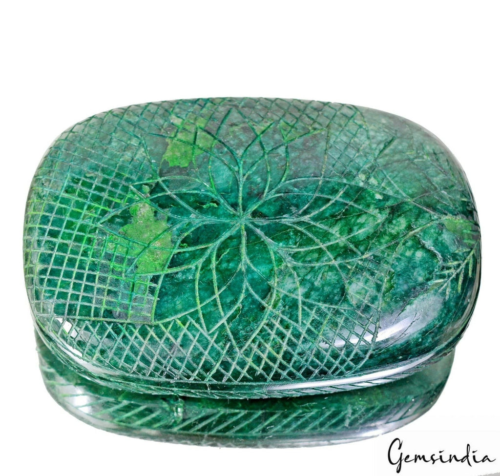 Museum Size 2800 Cts Natural Brazilian Green Emerald Oval Hand Carved Huge Gem