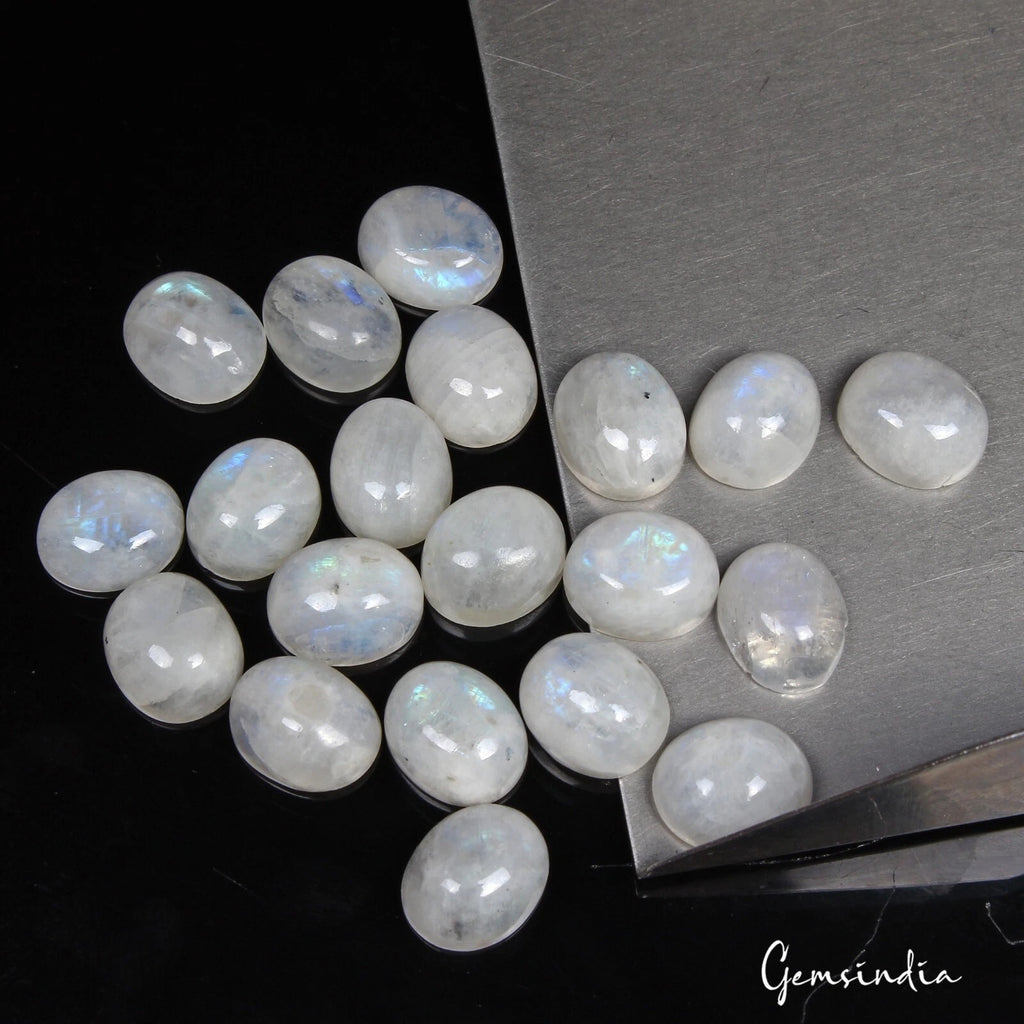Moonstone Lot, Cabochon, Blue — 20 Pieces, 11mm to 12mm, 107.50 Ct, Madagascar