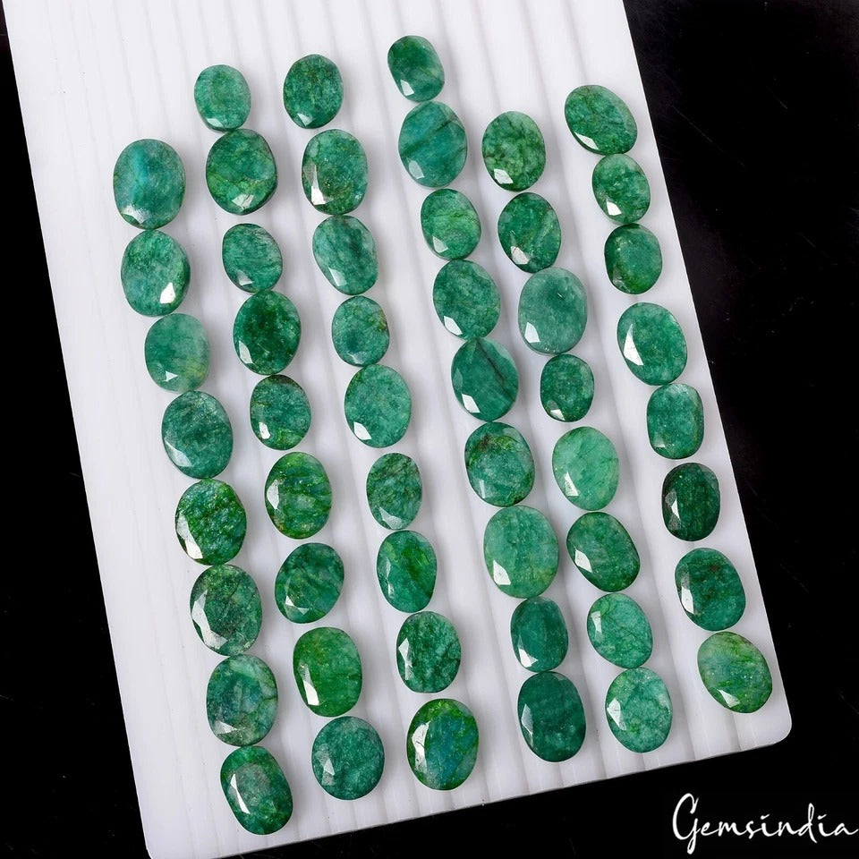 Emerald Lot, Loose Gemstone, Color Enhanced, Green — 50 Pieces, 14mm to 18mm, 600 Ct, Brazil