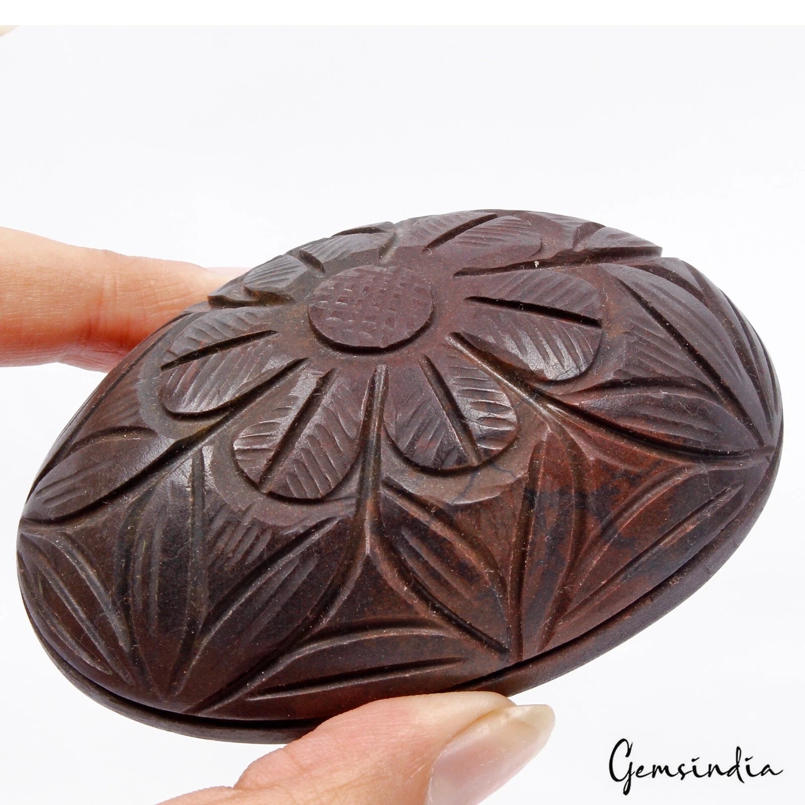 Agate Carving, Untreated, Brown — 82x57x33mm, 1130 Ct, Madagascar