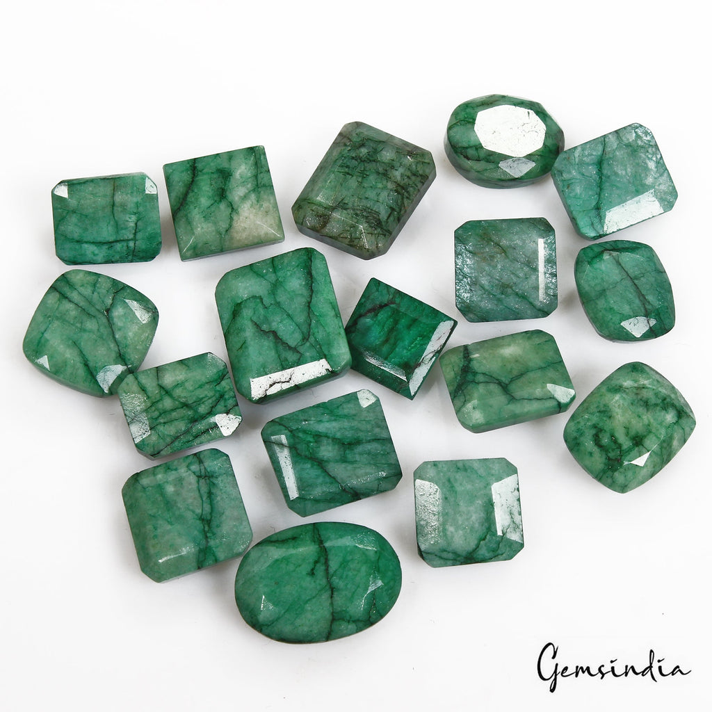 270 Cts/17 Pcs Natural Brazilian Green Emerald Mix Cut Loose Gem Lot For Jewelry