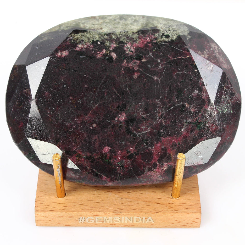 630 gram Unheated Natural Ruby Zoisite 4.4x3.2x1.1in Loose Museum Size Gemstone