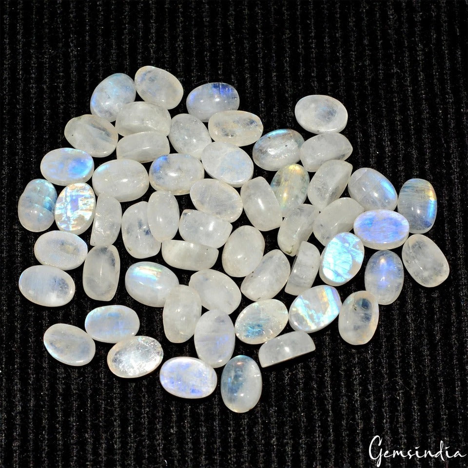 53 Pcs Natural Rainbow Moonstone 7x5mm Oval Blue Shines Cabochon Gemstones Lot