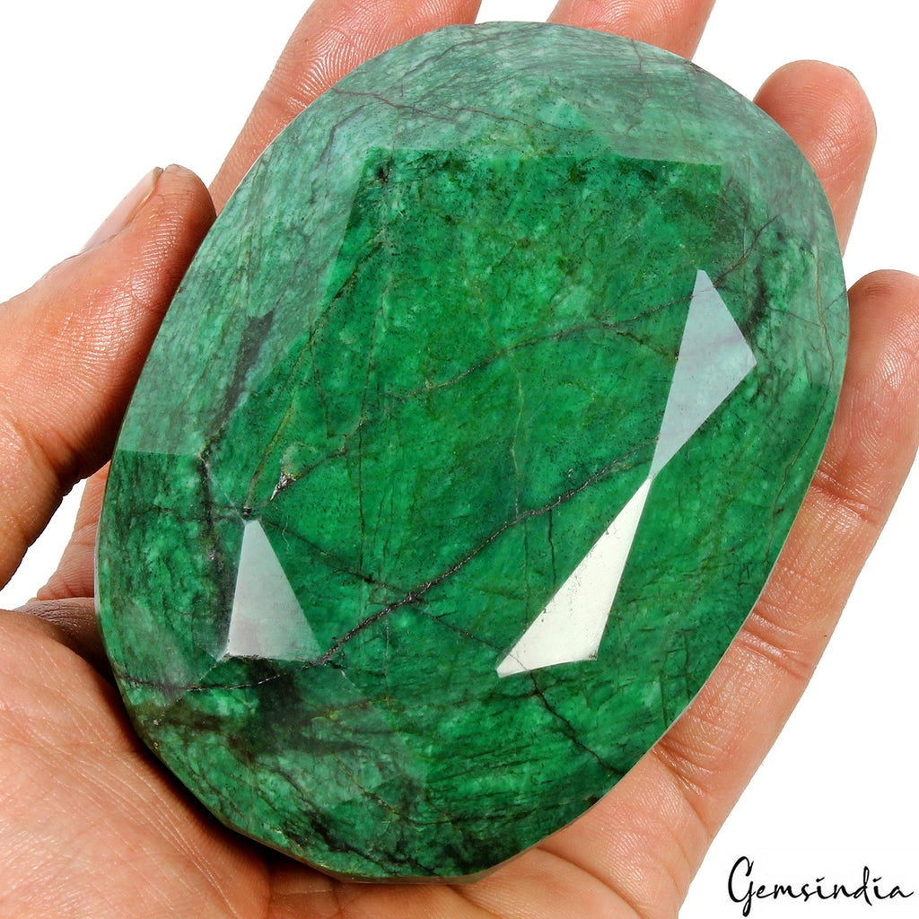 2920 Ct Natural Green Emerald Oval Faceted Cut Earth Mined Loose Huge Gemstone