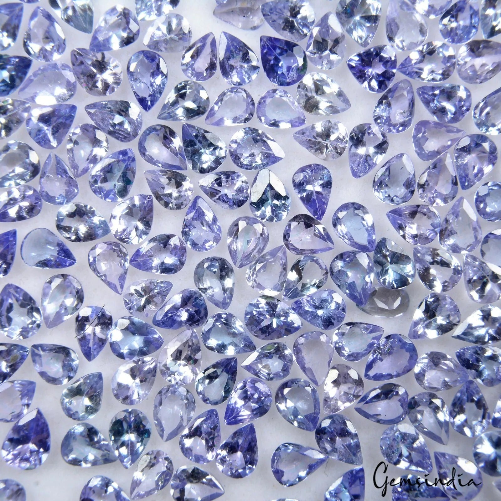 Tanzanite Lot, Loose Gemstone, Untreated, Blue — 220 Pieces, 4x3mm, 27.50 Ct, Tanzania