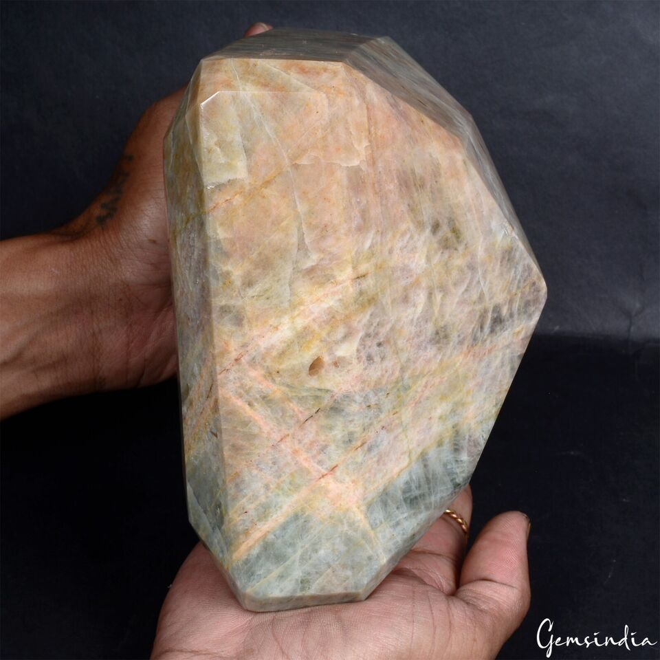 4.4 Kg Natural Untreated Beryl Aquamarine Blue Octagon Cut Museum Size Gemstone