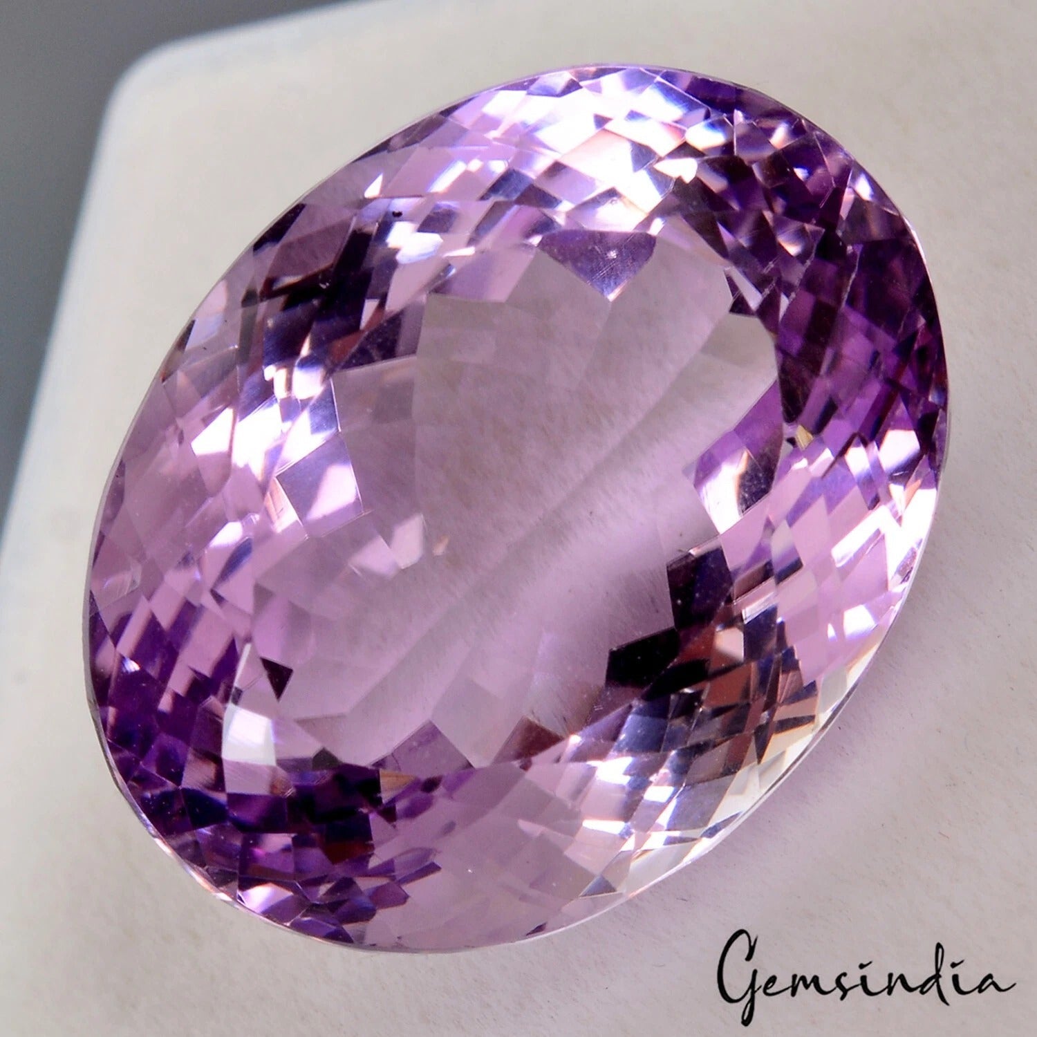 Natural Purple Untreated Amethyst 27.85 Ct Oval Faceted Loose Gems For Jewelry