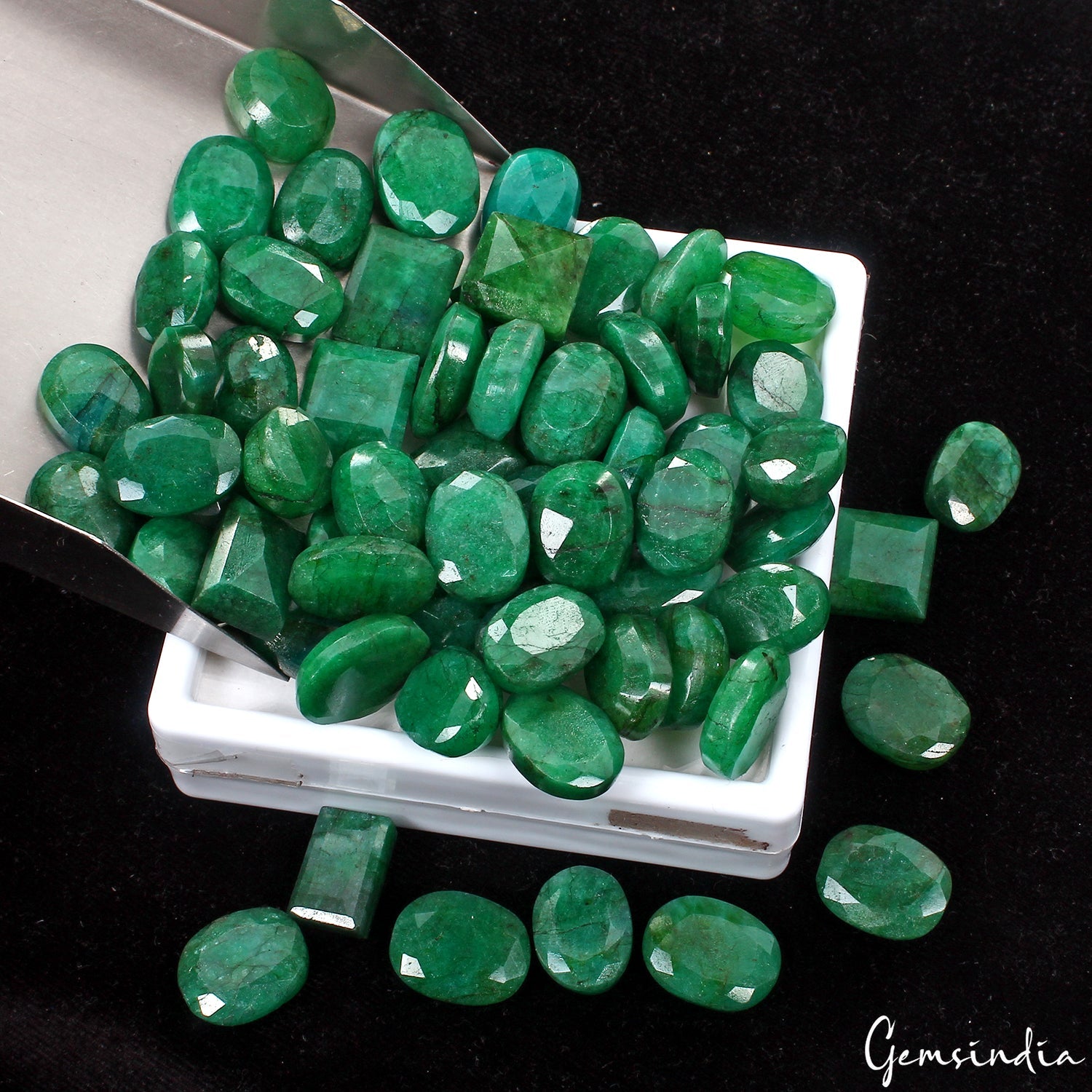Certified Natural Green Emerald 1100 Ct Mix Cut Loose Ring Size Gemstones~63 Pcs