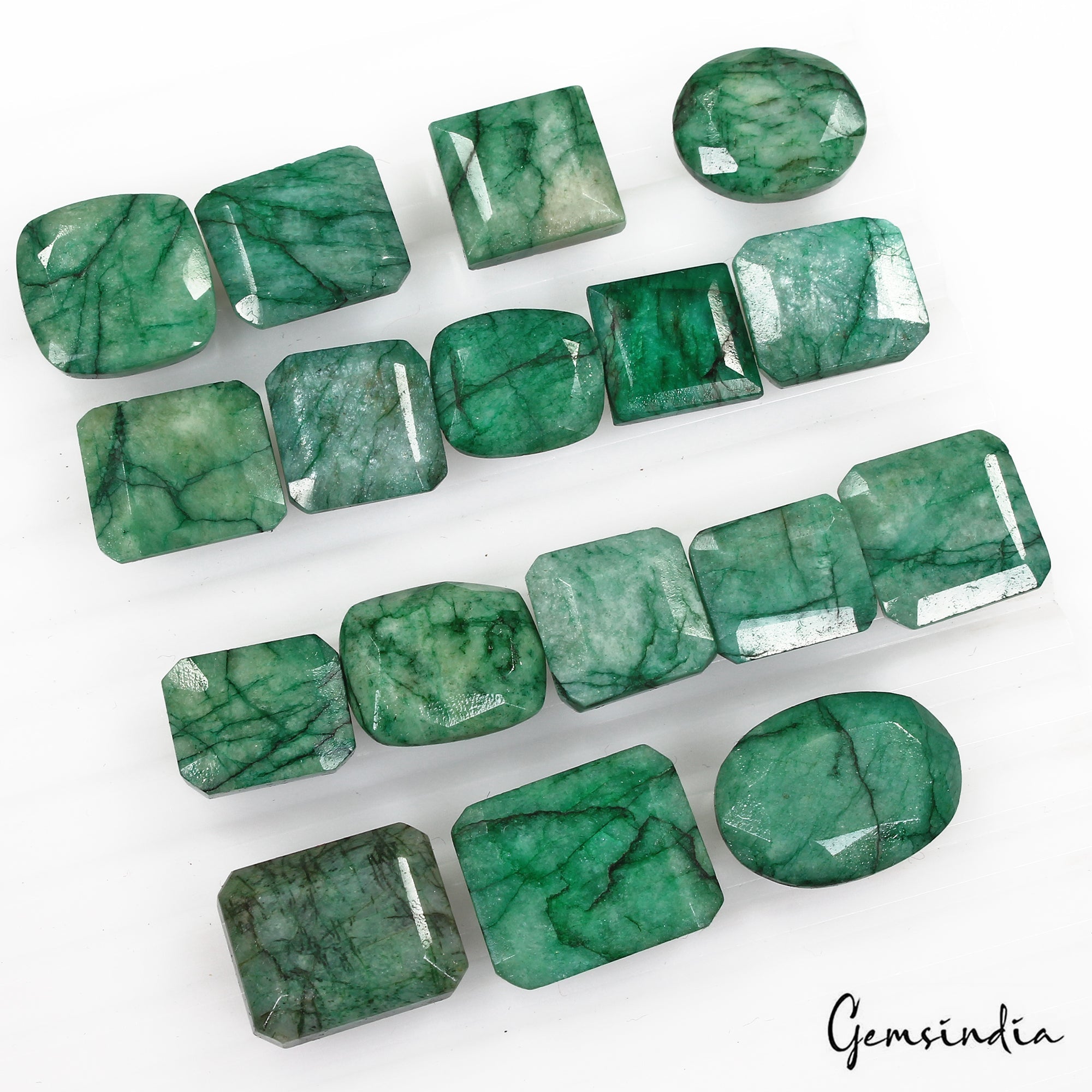 270 Cts/17 Pcs Natural Brazilian Green Emerald Mix Cut Loose Gem Lot For Jewelry