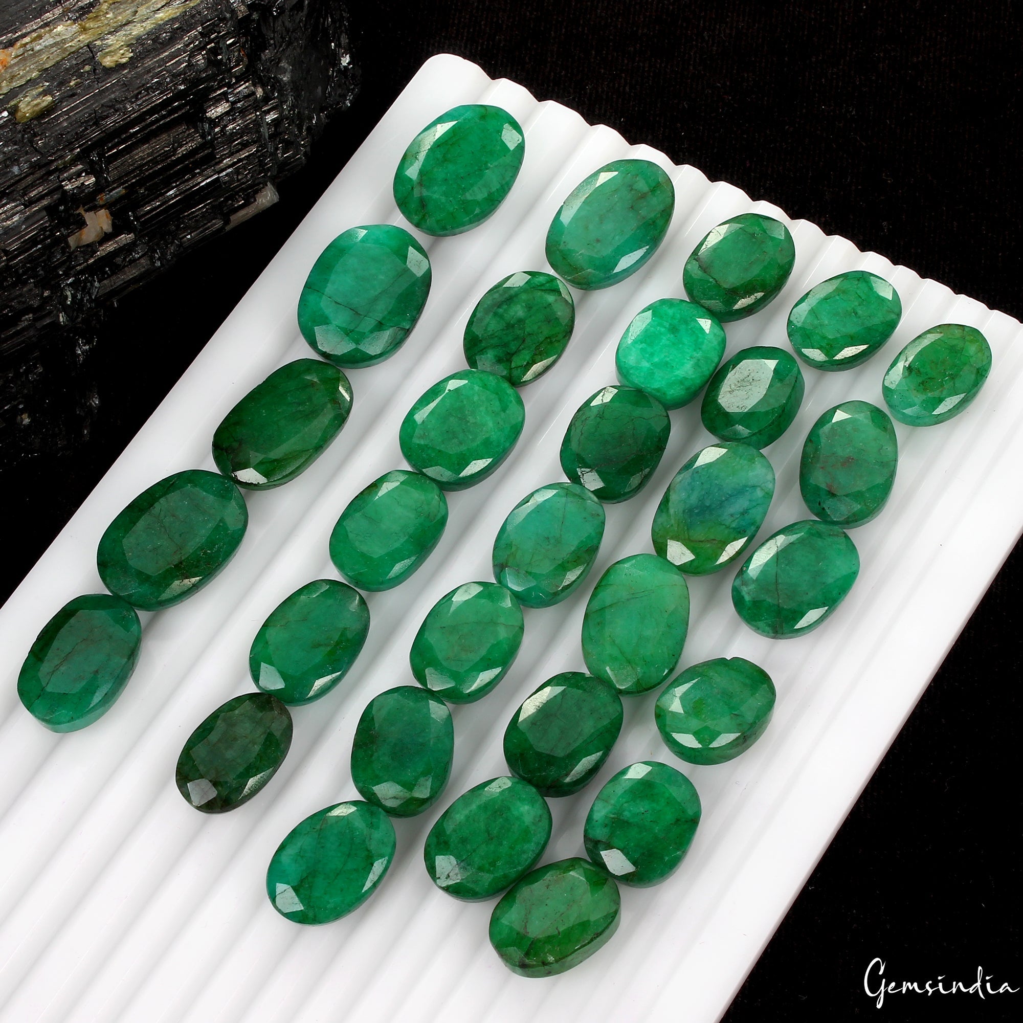 Certified Natural Green Emerald 700 Cts AAA+ Oval Cut Loose Gemstones lot~30 Pcs