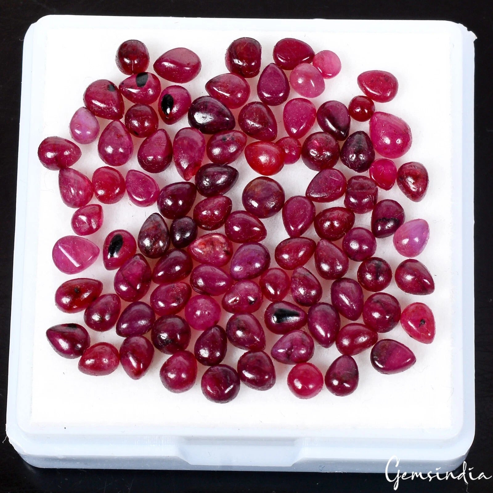 Ruby Lot, Cabochon, Red — 87 Pieces, 2mm, 25.20 Ct, Madagascar
