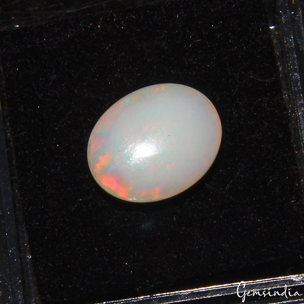 Fire Opal Cabochon, Oval Cabochon, Untreated — 12x9x4 mm, 2.40 Ct, Ethiopia