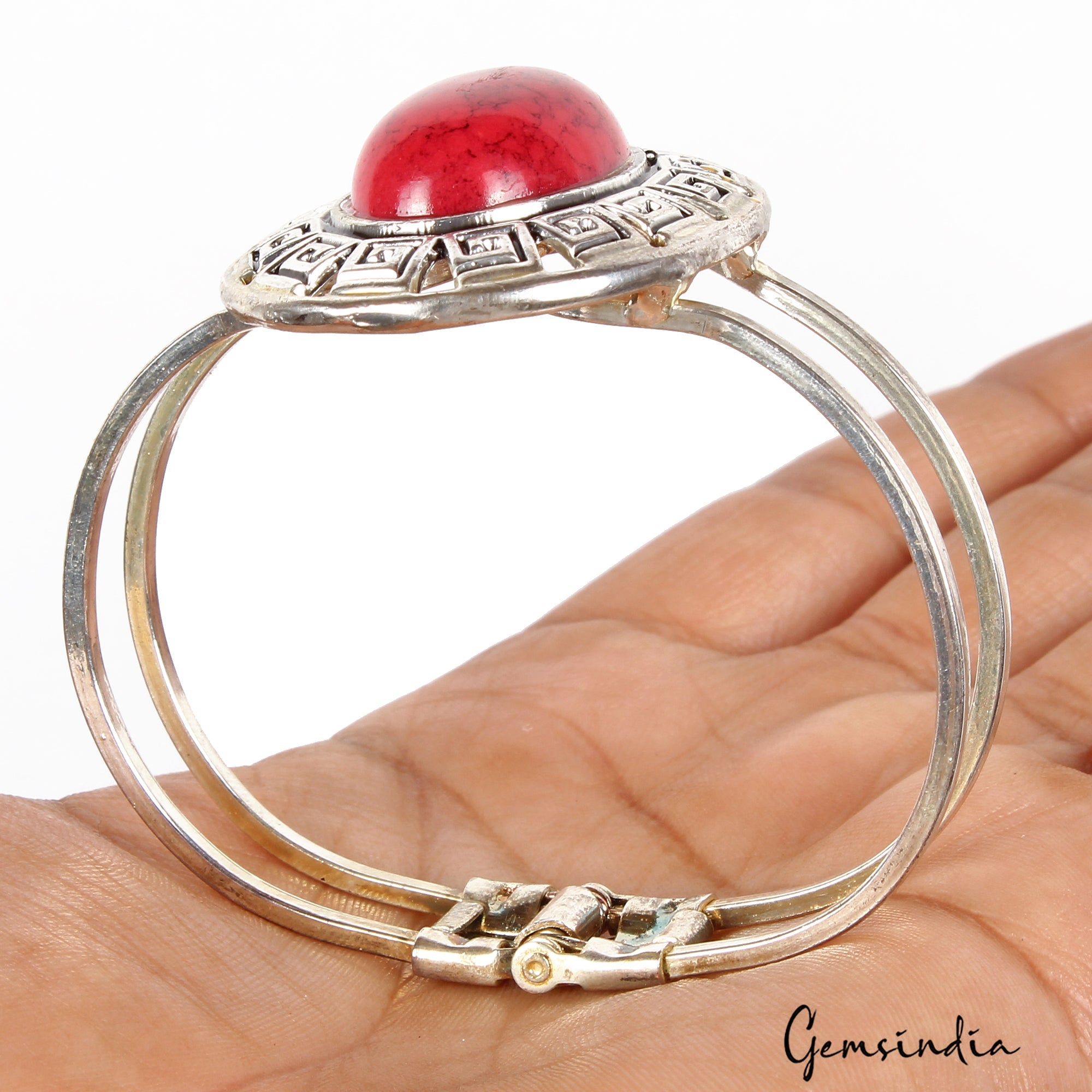 30.90 Gram Red Oval Hand Carved Bangle Bracelet Antique Fashion Jewelry 62mm