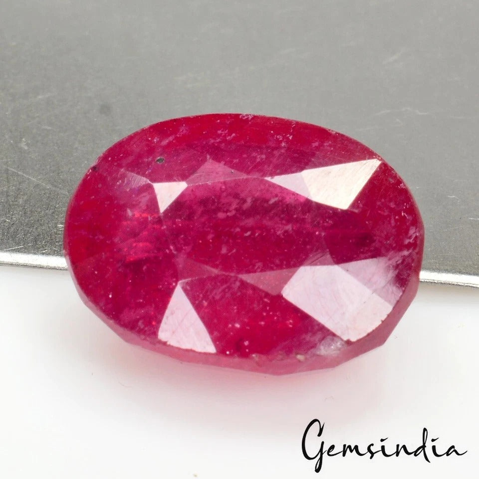 Ruby Loose Gemstone, Oval Cut, Heated — 14x10x7mm, 10.80 Ct, Mozambique