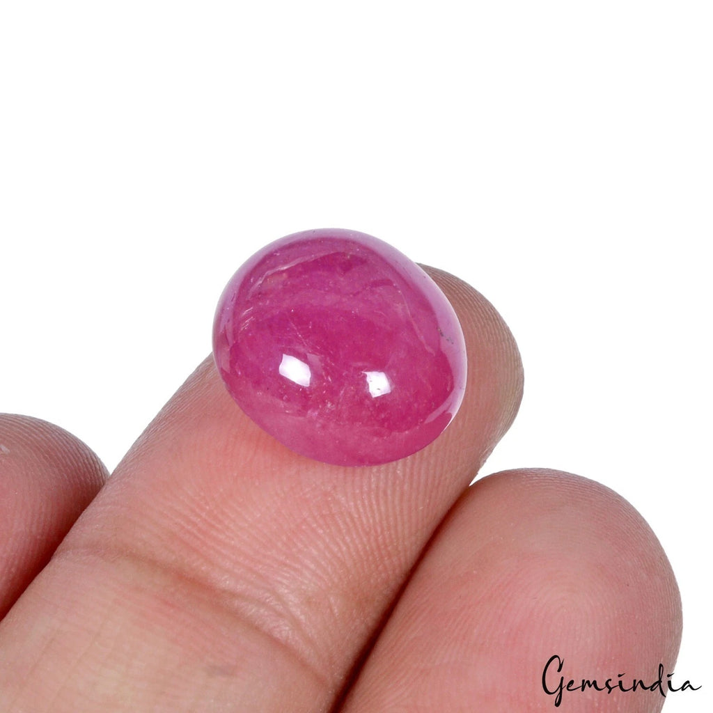 Ruby Cabochon, Oval Cabochon, Heated — 13x12x7 mm, 13.60 Ct, Mozambique