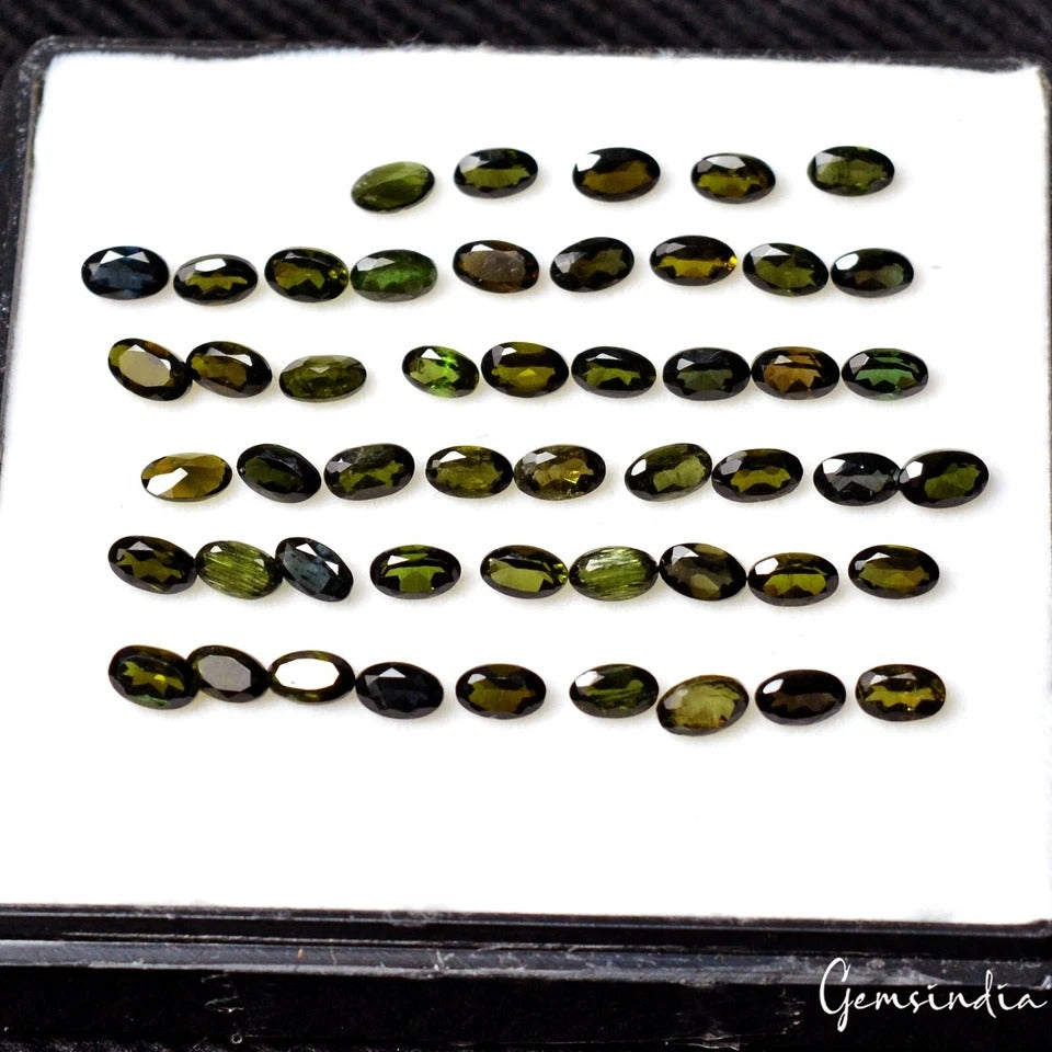 Green Tourmaline Lot, Loose Gemstone, Untreated — 50 Pieces, 4mm to 5mm, 12.00 Ct, Mozambique