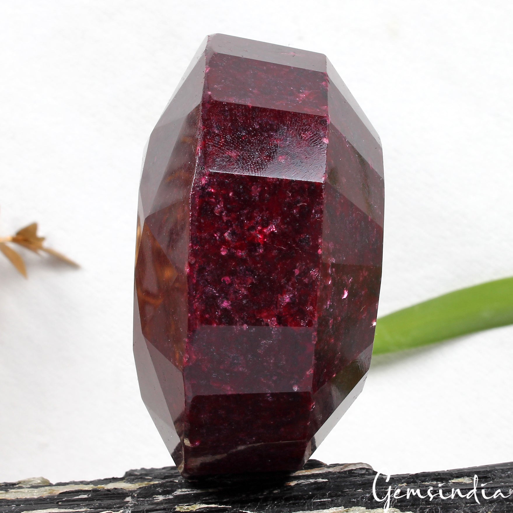 Large Natural Dark Red Ruby 2400 Ct 80*43mm Round Ruby Huge Earth Mined Gemstone