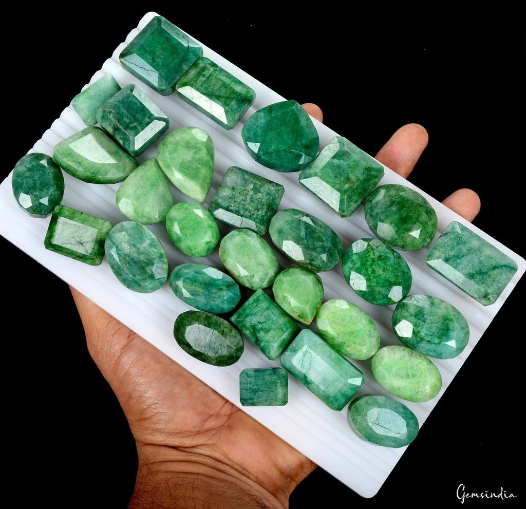 2670 Ct/29 Pcs Natural Green Emerald Mix Cut Loose Wholesale Gemstones, Brazil