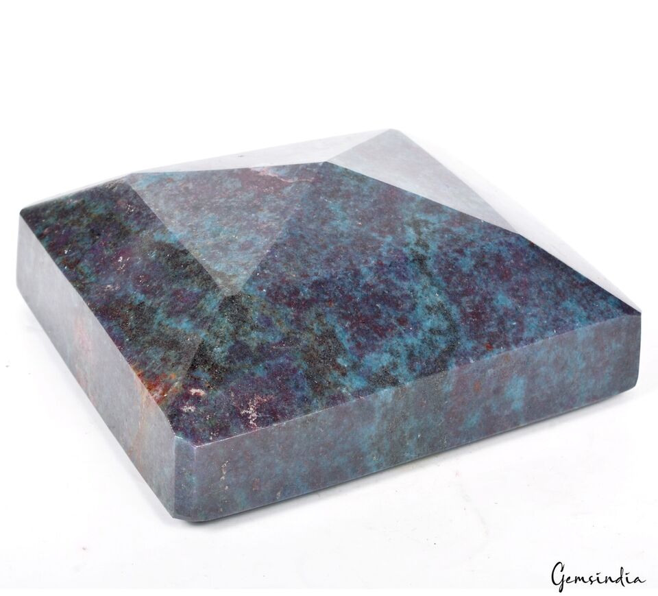 Ruby Kyanite Loose Gemstone, Untreated — 4.6x4.3x2 inch, 8050 Ct (1.61 Kg), Madagascar