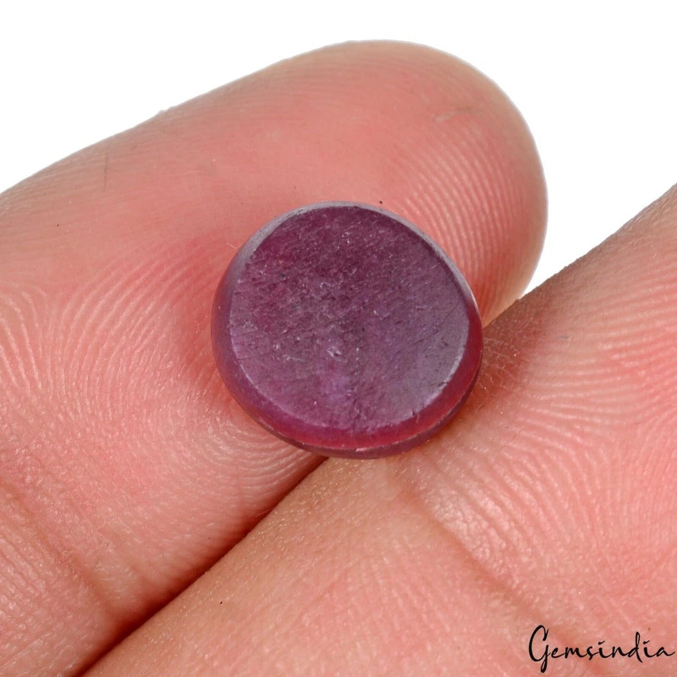 Ruby Cabochon, Oval Cabochon, Untreated — 10x9x6mm, 7.70 Ct, Madagascar