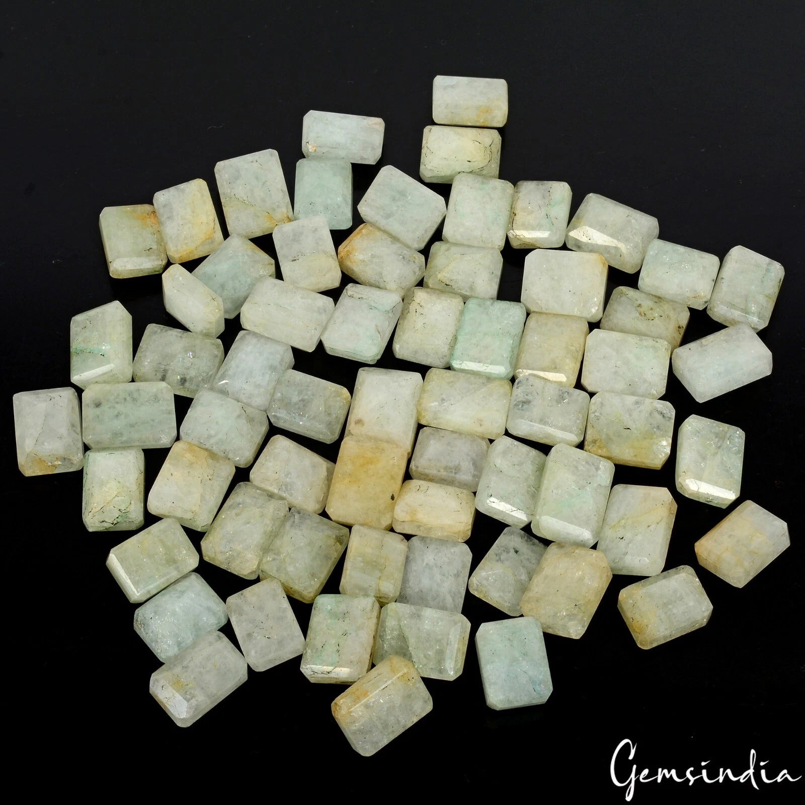 Beryl Lot, Loose Gemstone, Untreated, Yellow — 64 Pieces, 14mm to 18mm, 1000 Ct, Brazil
