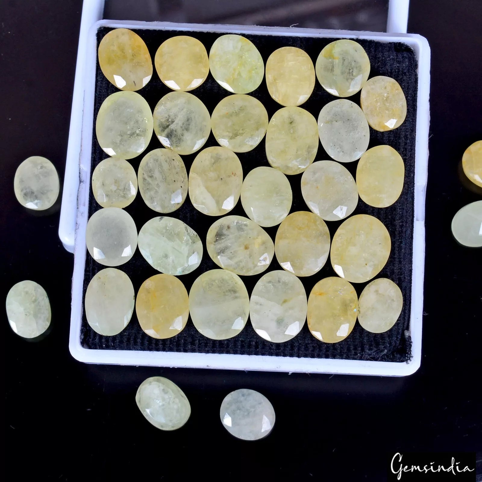 420 Ct/35 Pcs Natural Untreated Yellow Green Beryl Oval Cut 13-18mm Gemstones