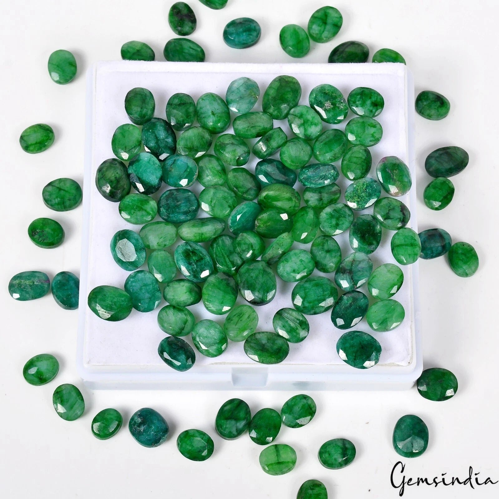 Emerald Lot, Loose Gemstone, Color Enhanced, Green — 100 Pieces, 14mm to 19mm, 1180 Ct, Zambia