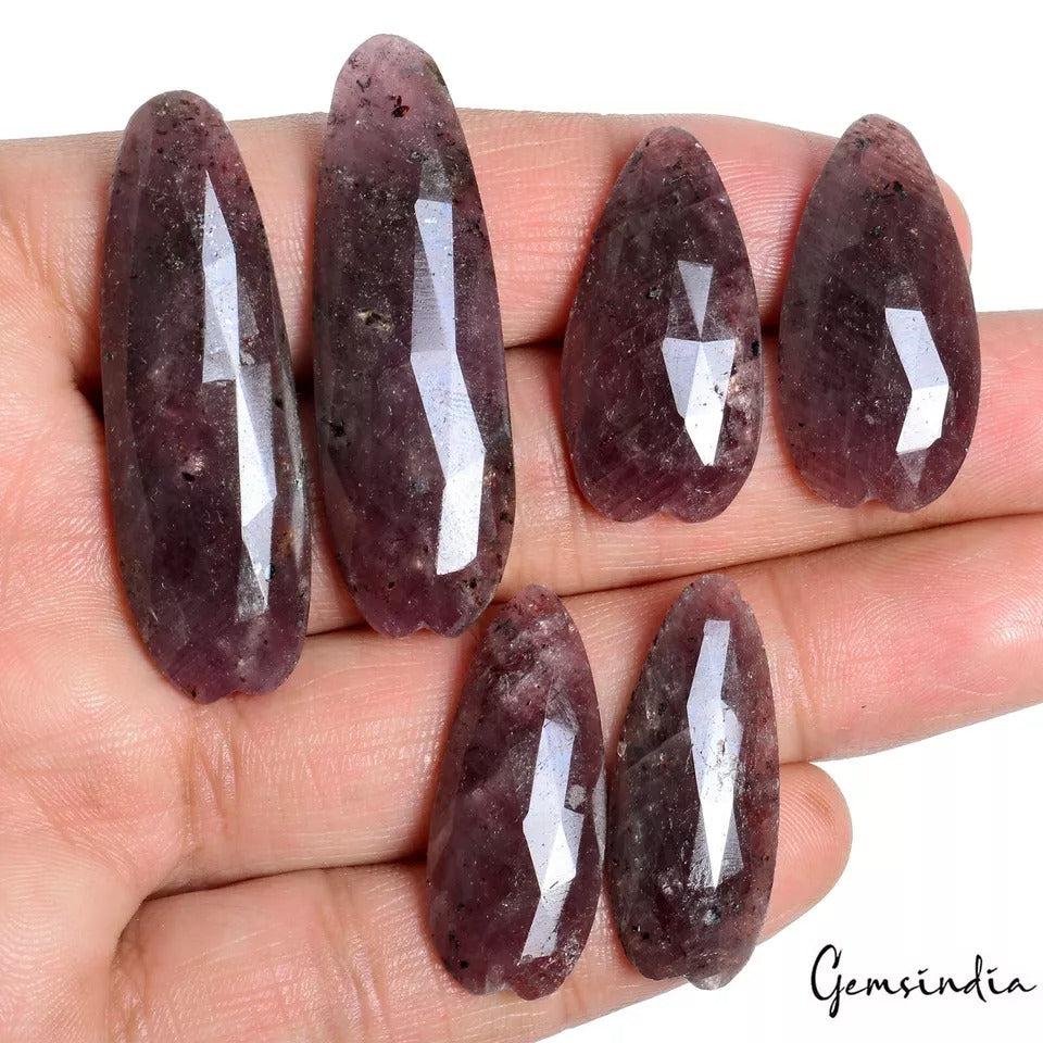 Ruby Lot, Loose Gemstone, Untreated, Red — 6 Pieces, 30mm to 45mm, 161.50 Ct