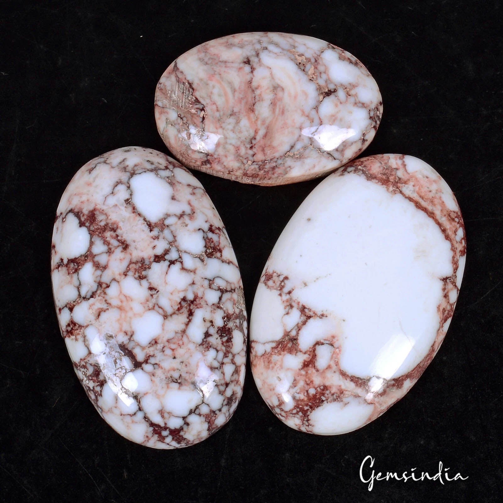 Turquoise Lot, Cabochon, Untreated, White — 3 Pieces, 24mm to 33mm, 96.00 Ct, India