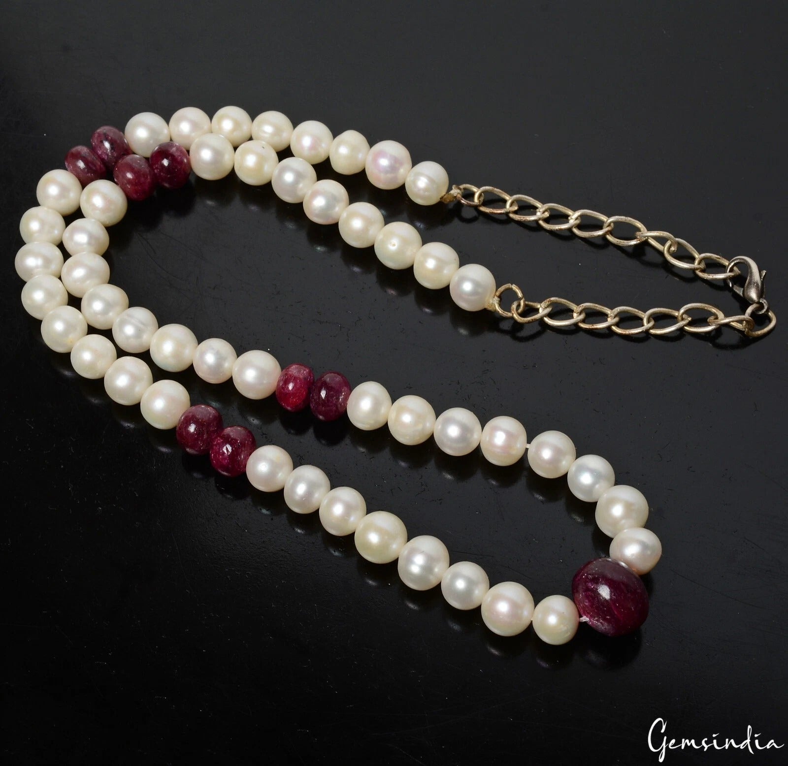 239.60 Cts Freshwater Pearl Red Ruby Cab Round Beaded Single Strand Necklace 21"