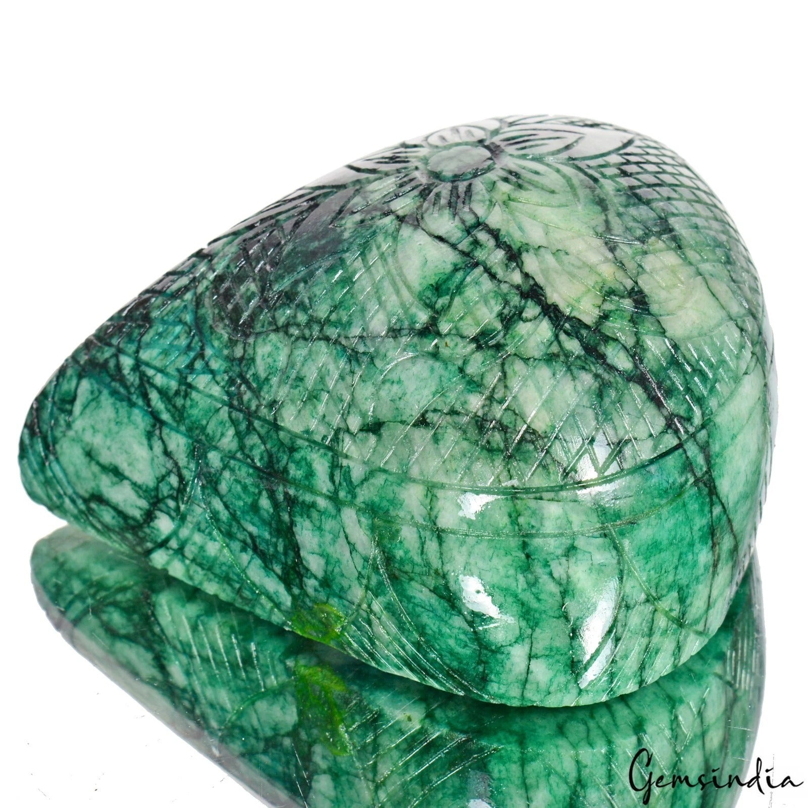 Emerald Carving, Pear carved, Color Enhanced — 99x98x48 mm, 3120 Ct, Brazil