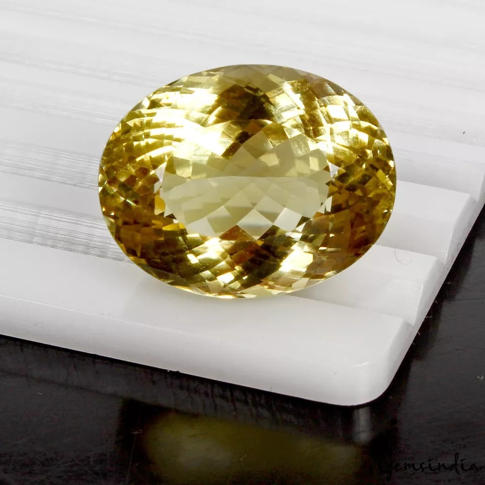 Citrine Loose Gemstone, Golden — 25x20x17 mm, 57.60 Ct