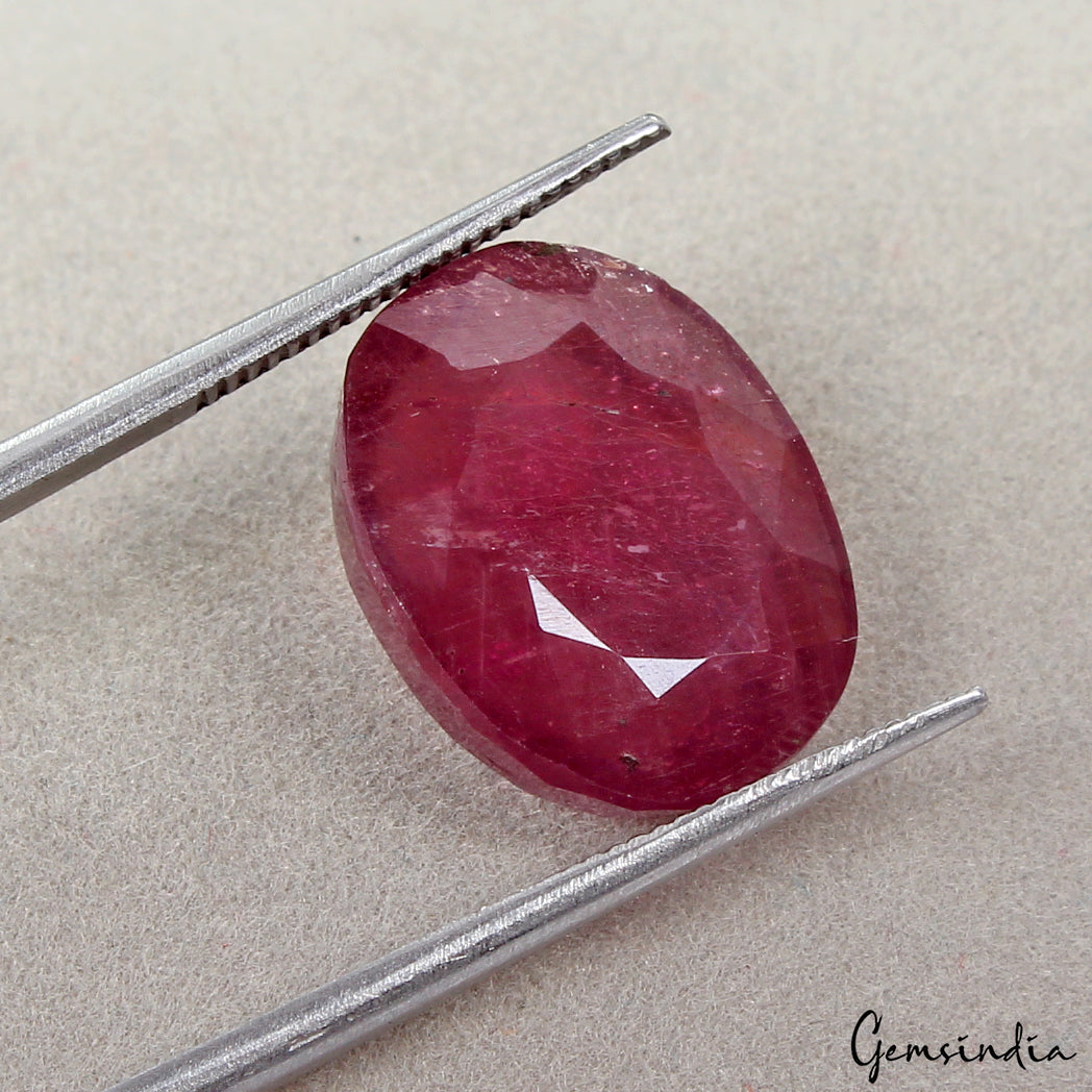 Ruby Loose Gemstone, Oval Cut, Heated — 15x12x6 mm, 13.30 Ct, Mozambique