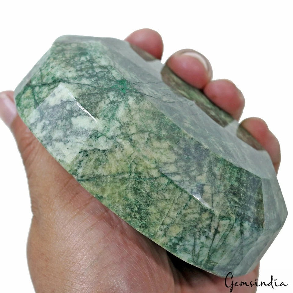2600 Ct Natural Green Emerald Oval Faceted Cut Loose Museum Size Brazil Gemstone
