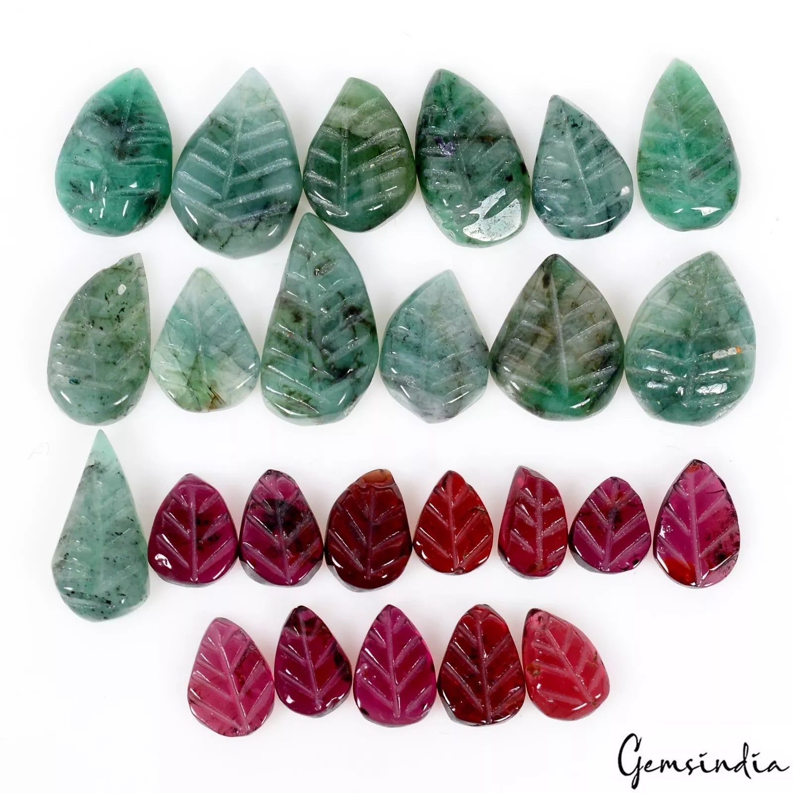 52 Ct/25Pcs Natural Untreated Green Emerald Red Garnet Pear Leaf Carved Gems Lot