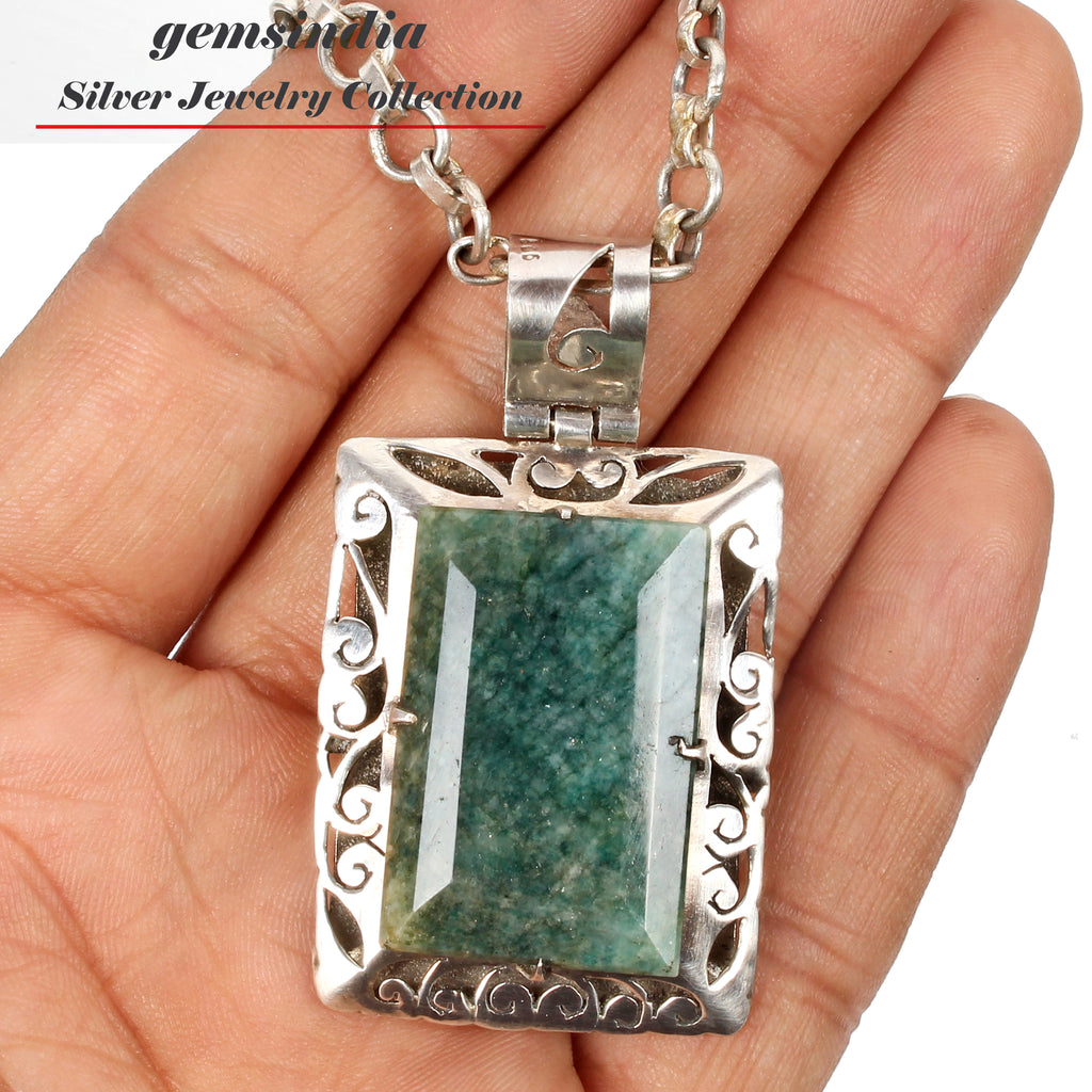 Emerald Loose Gemstone, Green — 54x31x14mm, 117.80 Ct (23.50 g)