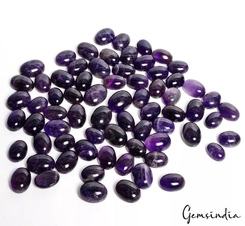 Amethyst Lot, Cabochon, Untreated, Purple — 70 Pieces, 14mm to 19mm, 800 Ct, Madagascar