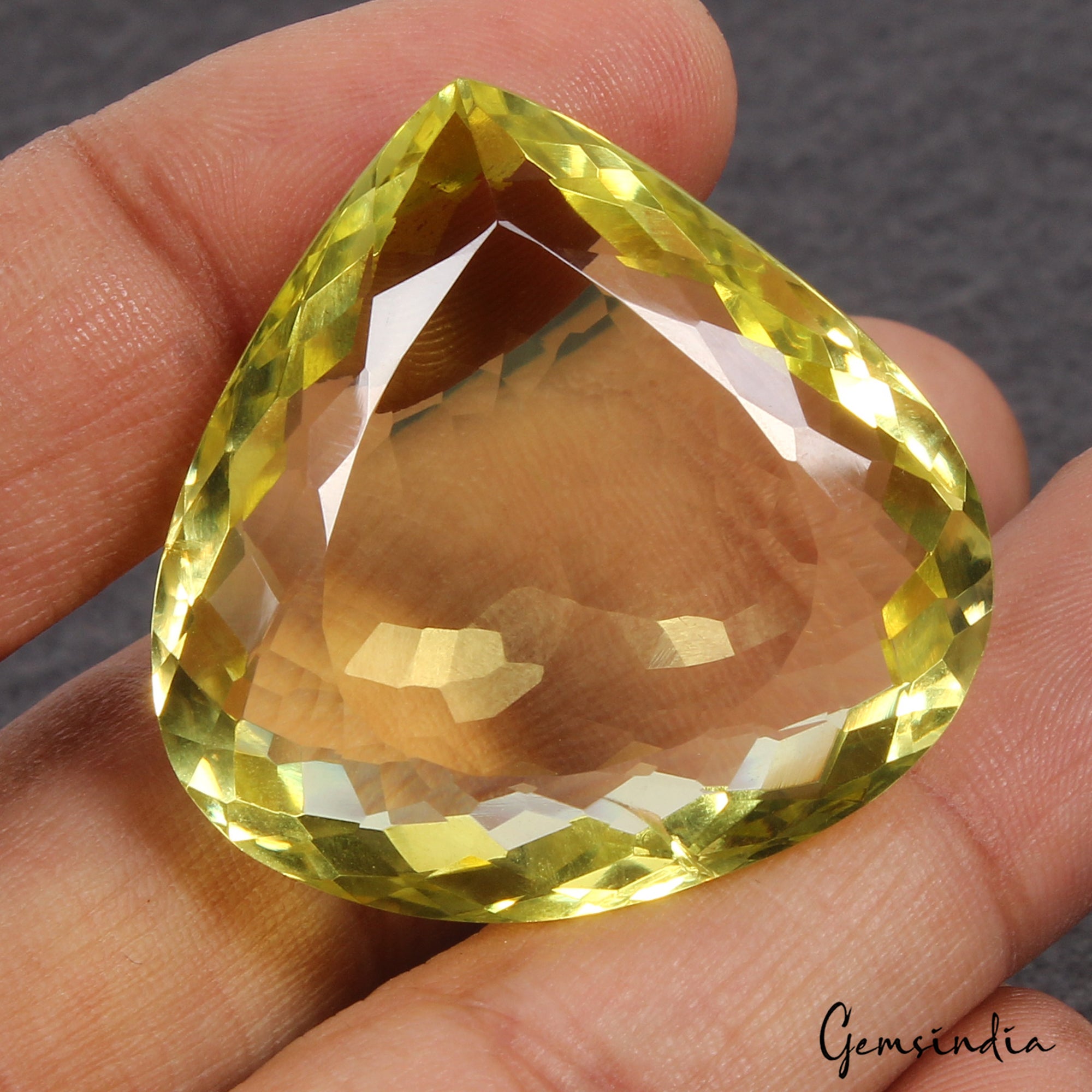 106.80 Ct Natural Untreated Golden Yellow Citrine Pear Cut Loose Gem For Pendant