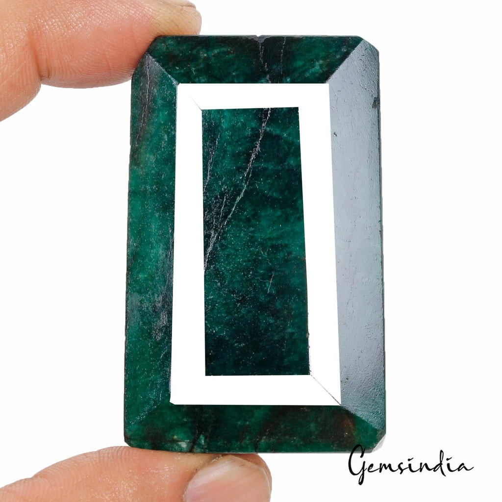 Brazilian Emerald Loose Gemstone, Color Enhanced, Green — 58 x 35 x 24 mm, 490 Ct, Brazil