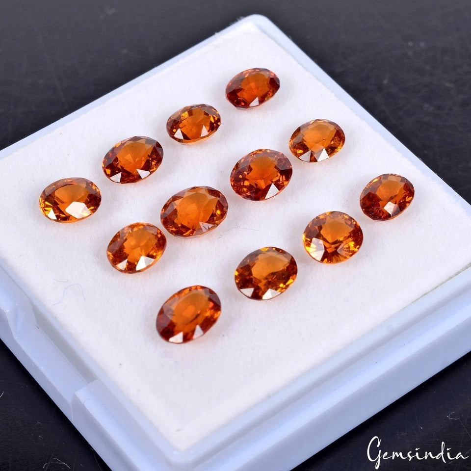 Hessonite Garnet Lot, Loose Gemstone — 12 Pieces, 5mm to 6mm, 9.50 Ct, Sri Lanka
