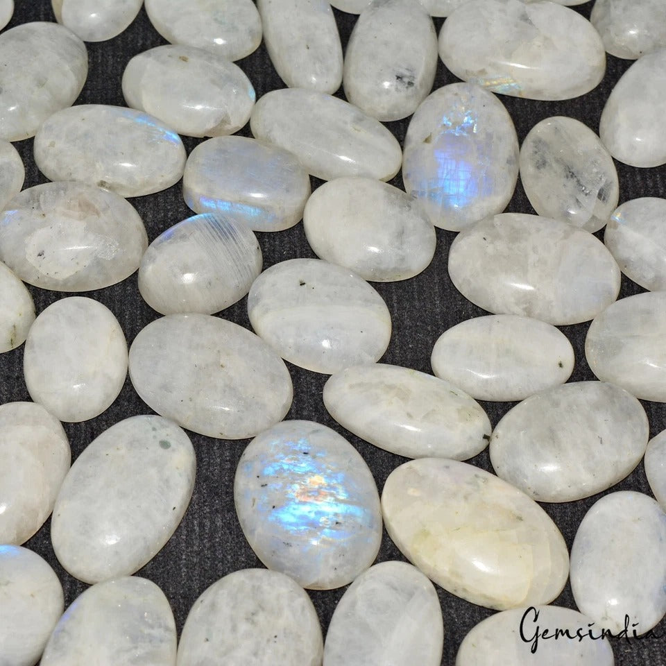 2500Ct/83 Pcs Natural Blue Shine Moonstone Mix Cab Loose Untreated Gemstones Lot