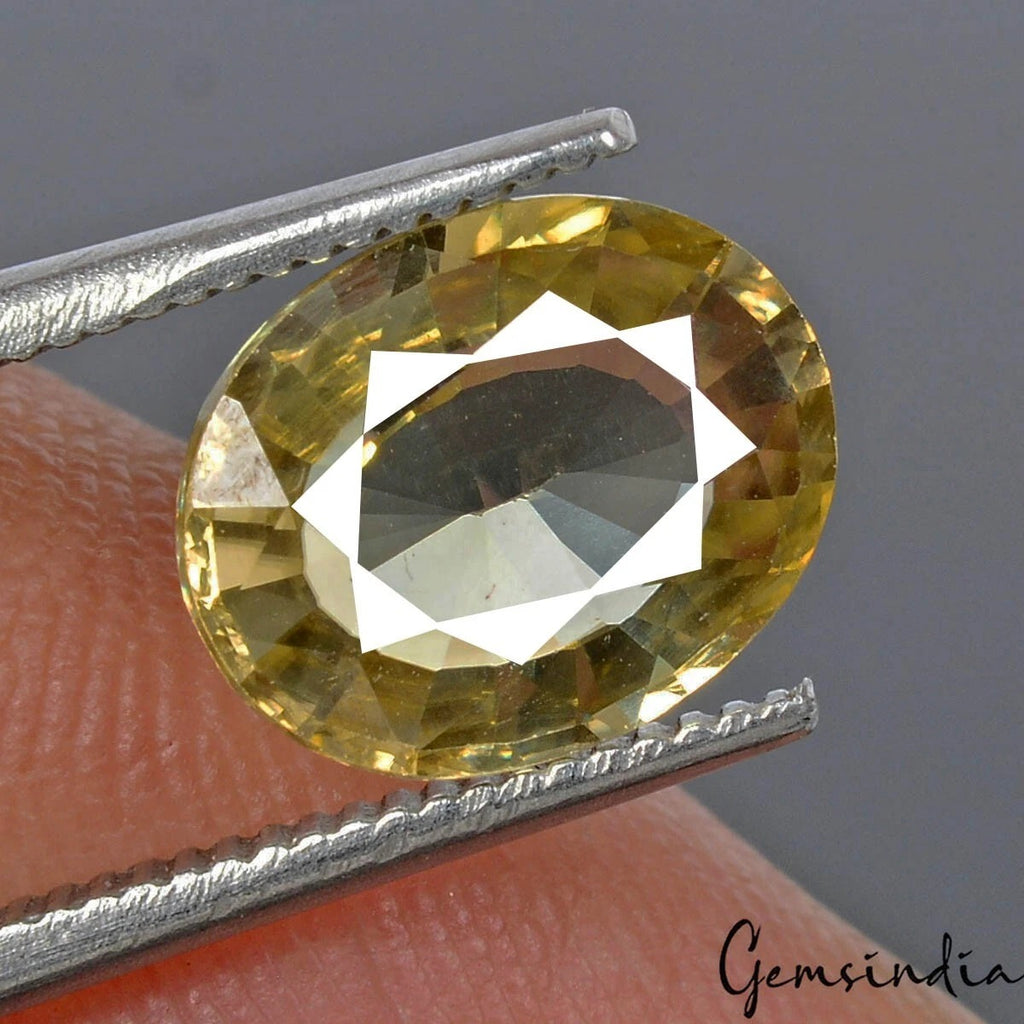 Zircon Loose Gemstone, Untreated, Yellow — 9x7x3 mm, 2.60 Ct, Sri Lanka