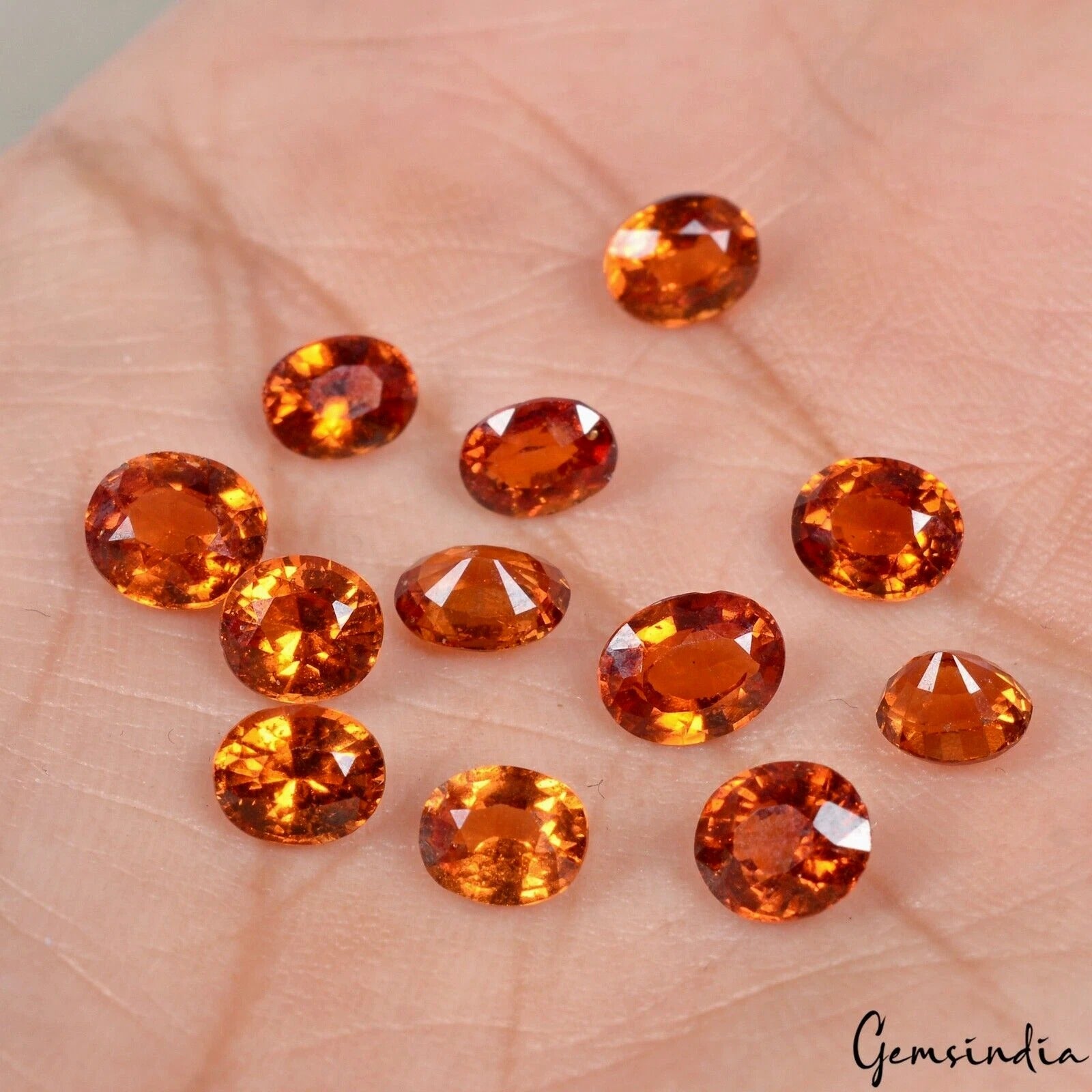 Hessonite Garnet Lot, Loose Gemstone — 12 Pieces, 5mm to 6mm, 9.50 Ct, Sri Lanka