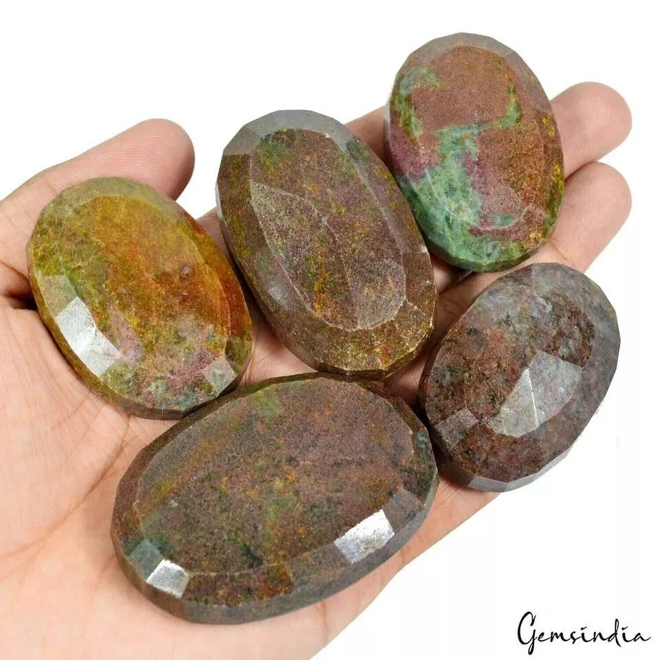 Ruby Kyanite Loose Gemstone, Oval Cut, Untreated — 48mm to 59mm, 1620 Ct, Madagascar