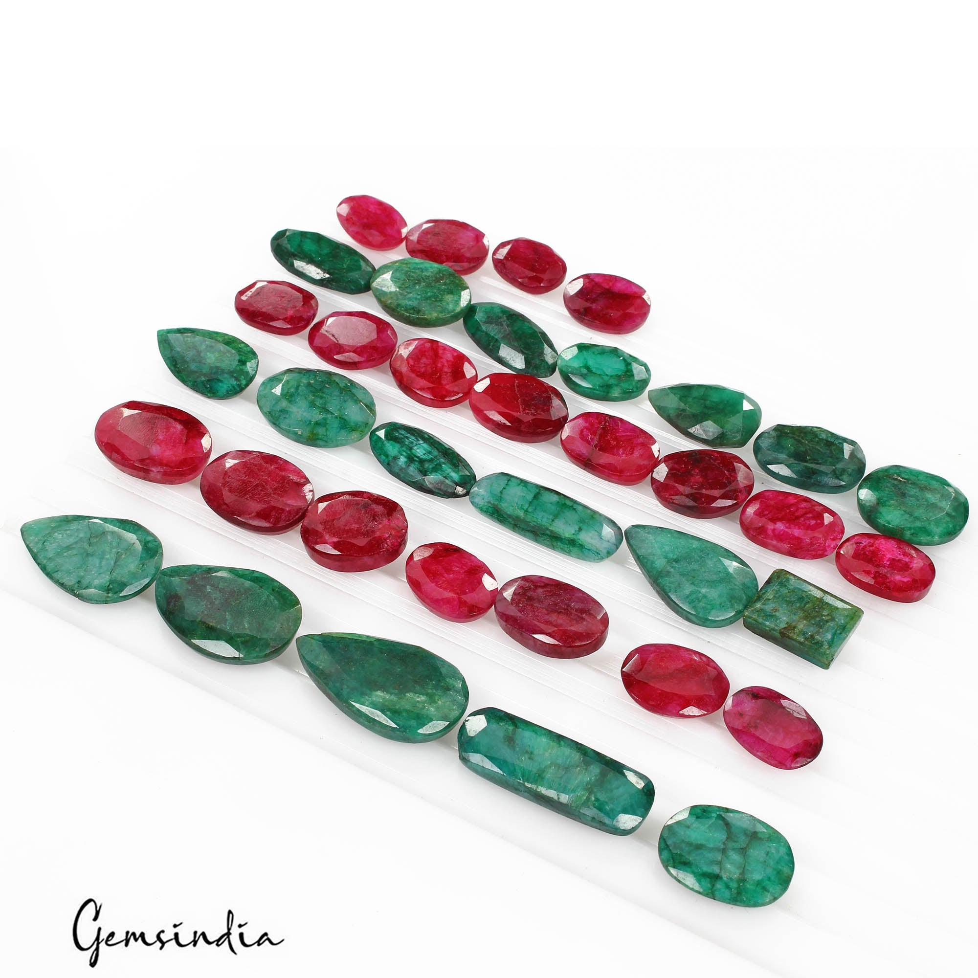 720 Cts/37 Pcs Natural Red Beryl Green Emerald Mixed Cut Loose Gems For Jewelry