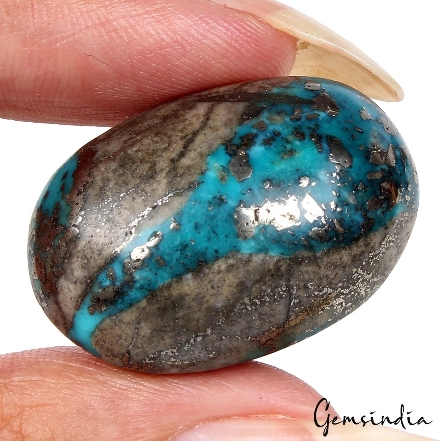 Turquoise Cabochon, Oval cabochon, Untreated — 30x20x12 mm, 57.85 Ct