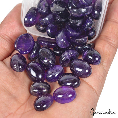 Amethyst Lot, Cabochon, Untreated, Purple — 50 Pieces, 15mm to 17mm, 620 Ct