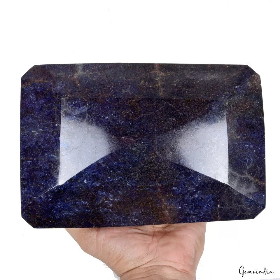 4.7 Kilo Natural Blue Sapphire Octagon Cut Earth mined Huge Museum Size Gemstone